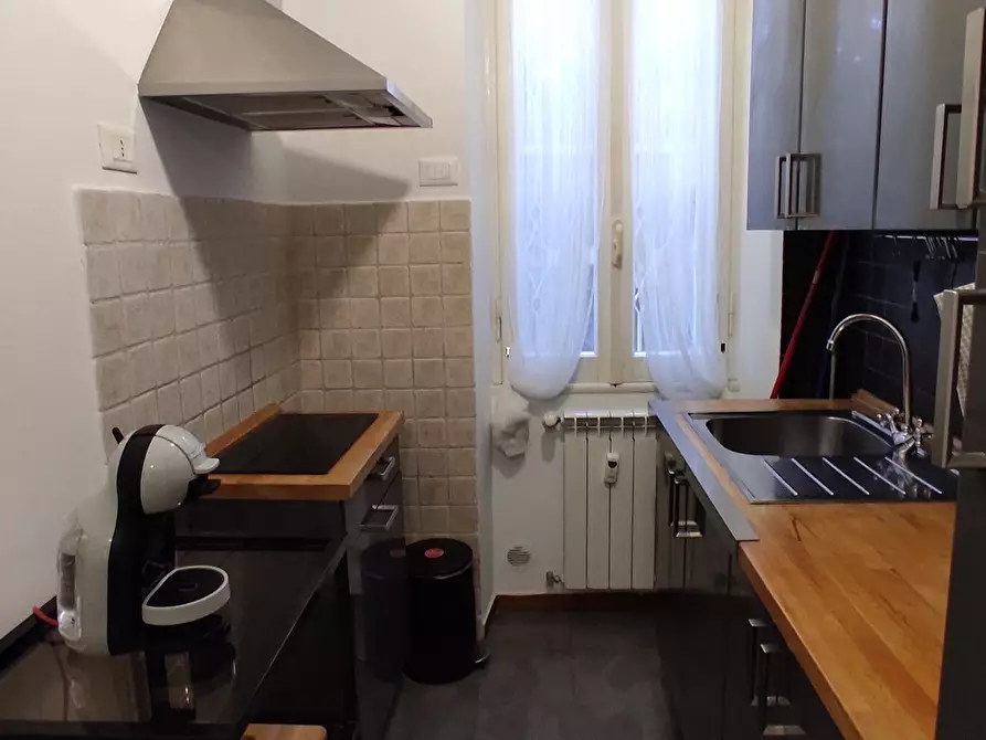 Immagine 10 di Appartamento in affitto  in Via Alghero a Roma