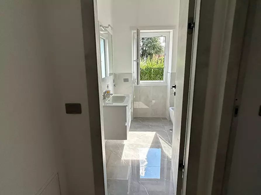 Immagine 5 di Camera in affitto  in Via del Casale Sansoni a Roma