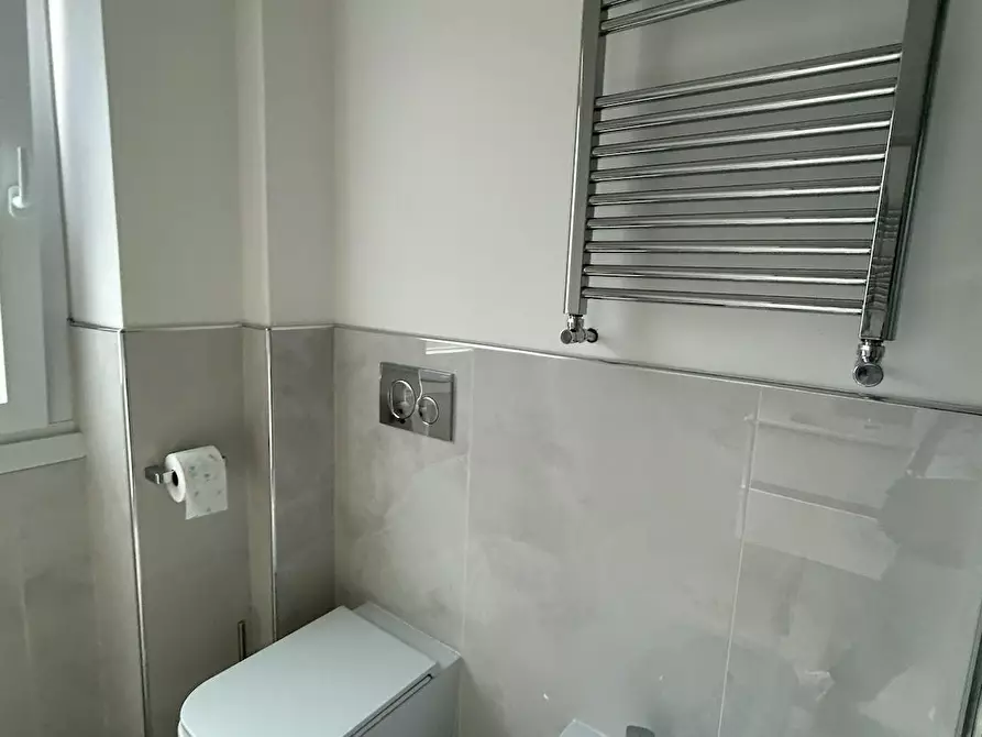 Immagine 8 di Camera in affitto  in Via del Casale Sansoni a Roma