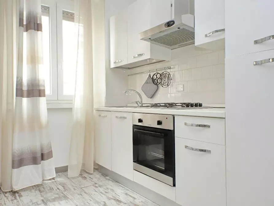 Immagine 4 di Appartamento in affitto  in Via Innocenzo XI a Roma