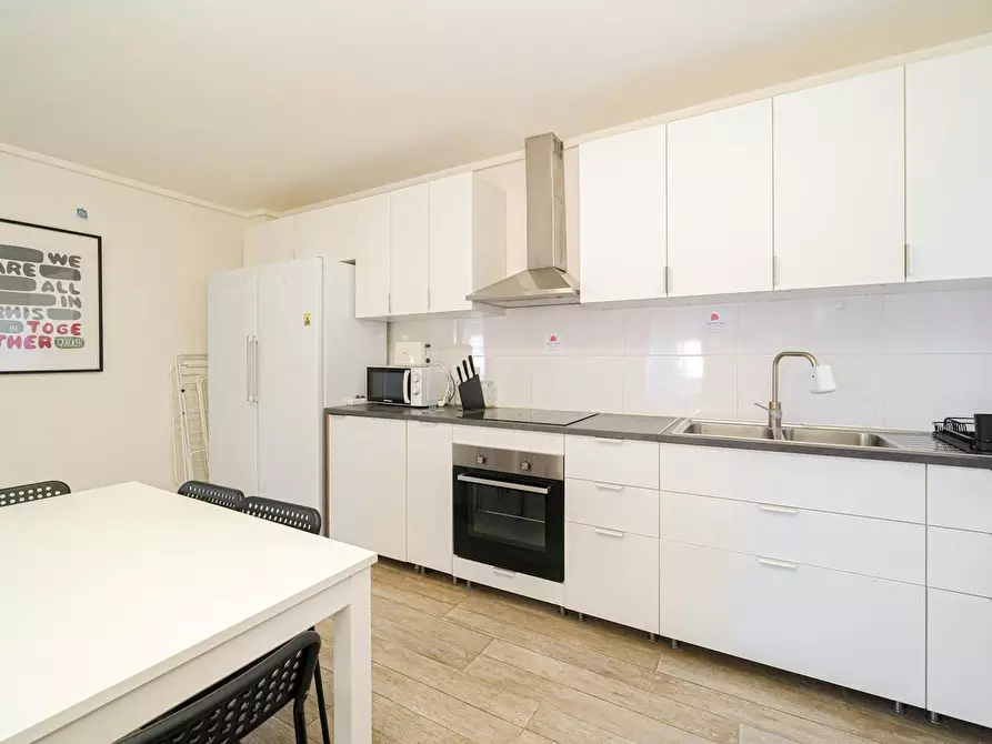 Immagine 7 di Camera in affitto  in Calle de Crevillente a Alicante/Alacant