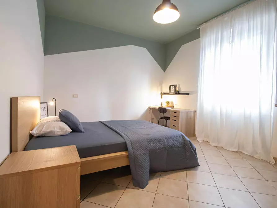 Immagine 2 di Camera in affitto  in Via Contardo Ferrini a Pavia