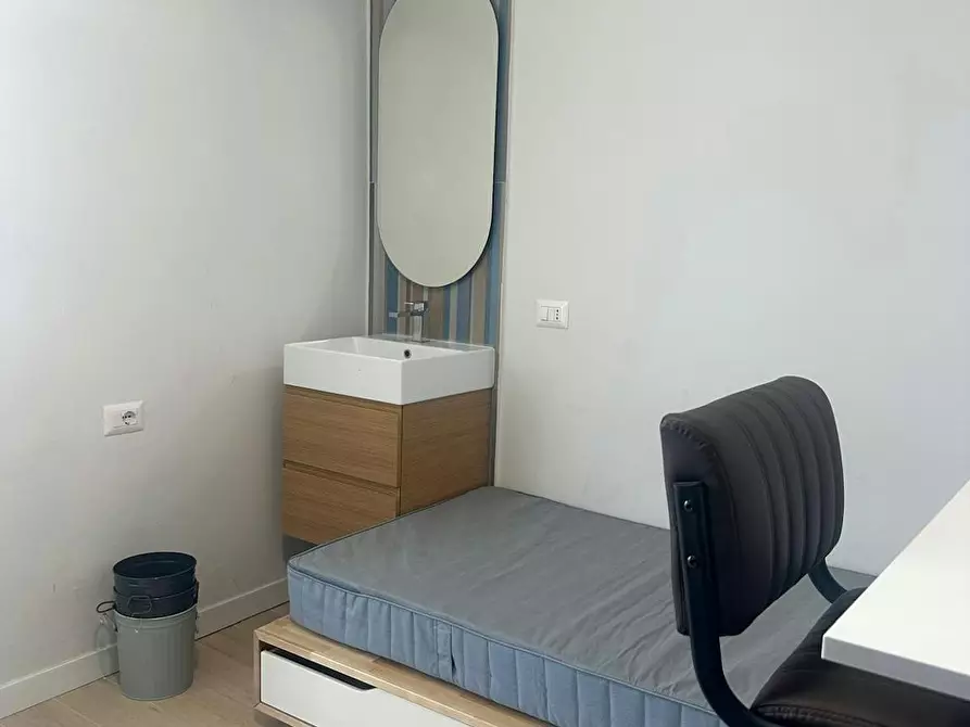 Immagine 1 di Appartamento in affitto  in Viale Unità d'Italia a Bari