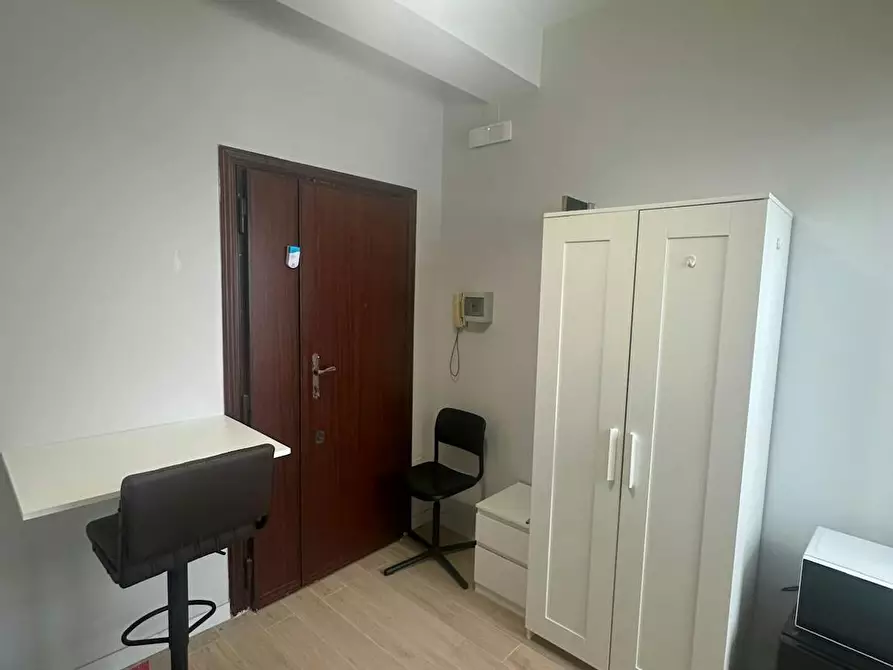 Immagine 2 di Appartamento in affitto  in Viale Unità d'Italia a Bari