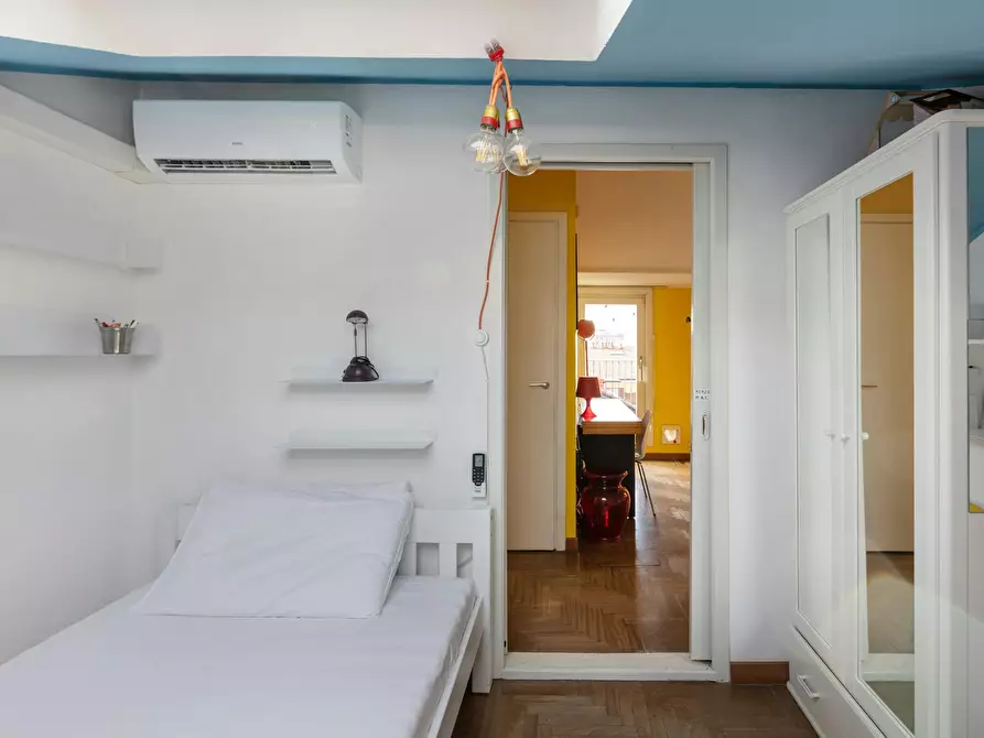 Immagine 10 di Appartamento in affitto  in Via Paolo Lomazzo a Milano