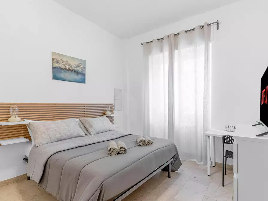 Immagine 1 di Appartamento in affitto  in Via Val d'Ossola a Milano