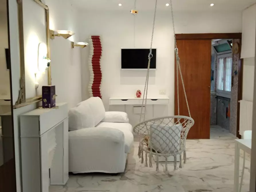 Immagine 1 di Appartamento in affitto  in Via Giacinta Pezzana a Roma