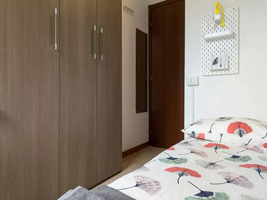 Immagine 4 di Camera in affitto  in Via Bartolomeo D'Alviano a Milano