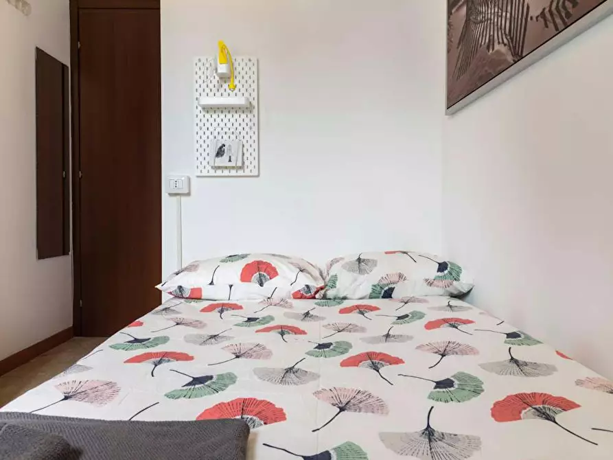Immagine 1 di Camera in affitto  in Via Bartolomeo D'Alviano a Milano