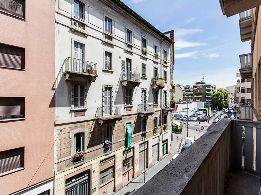 Immagine 8 di Camera in affitto  in Via Annunzio Cervi a Milano