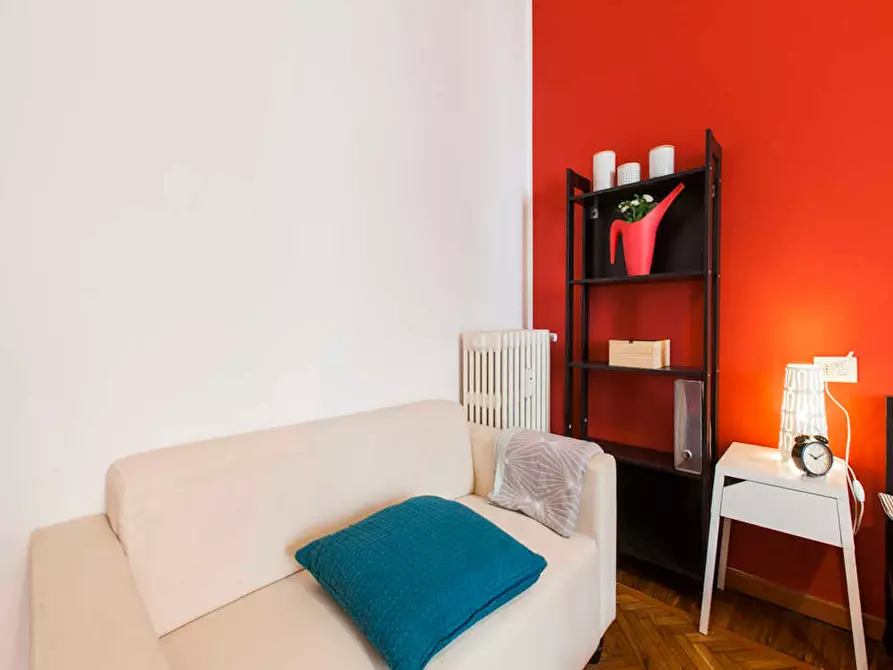 Immagine 6 di Camera in affitto  in Via Annunzio Cervi a Milano