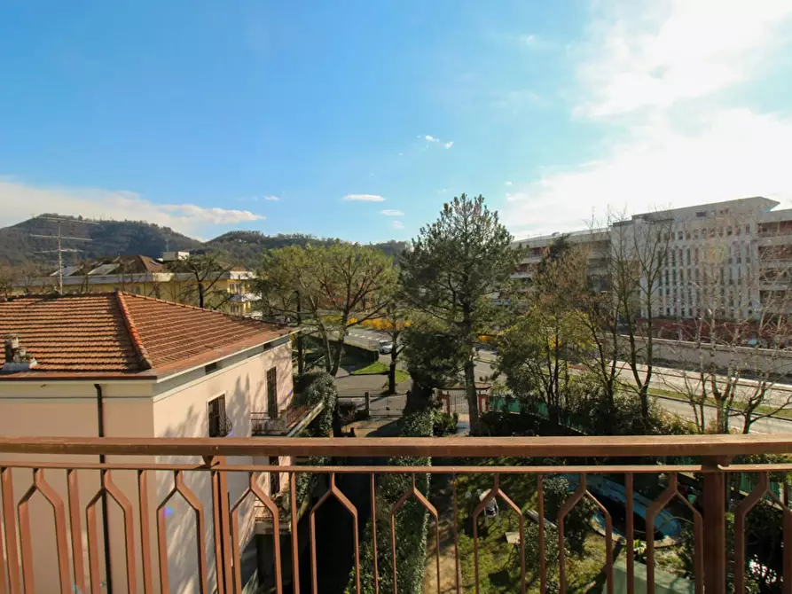 Immagine 6 di Camera in affitto  in Viale Europa a Brescia