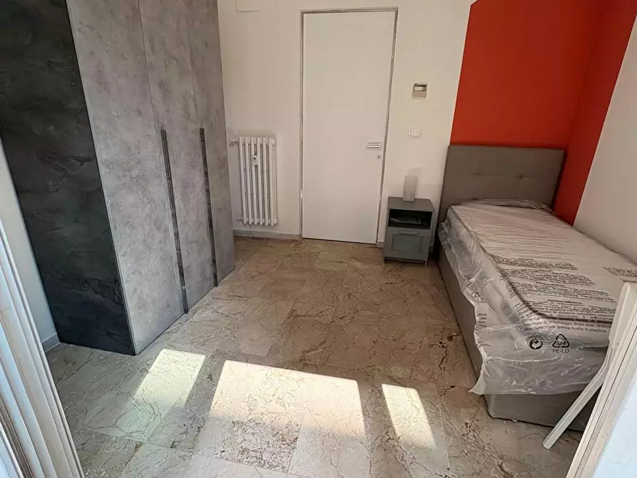 Immagine 1 di Camera in affitto  in Via Ugo Bassi a Bologna