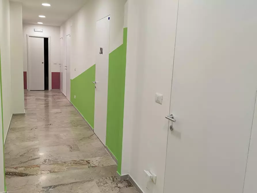 Immagine 10 di Camera in affitto  in Via Ugo Bassi a Bologna