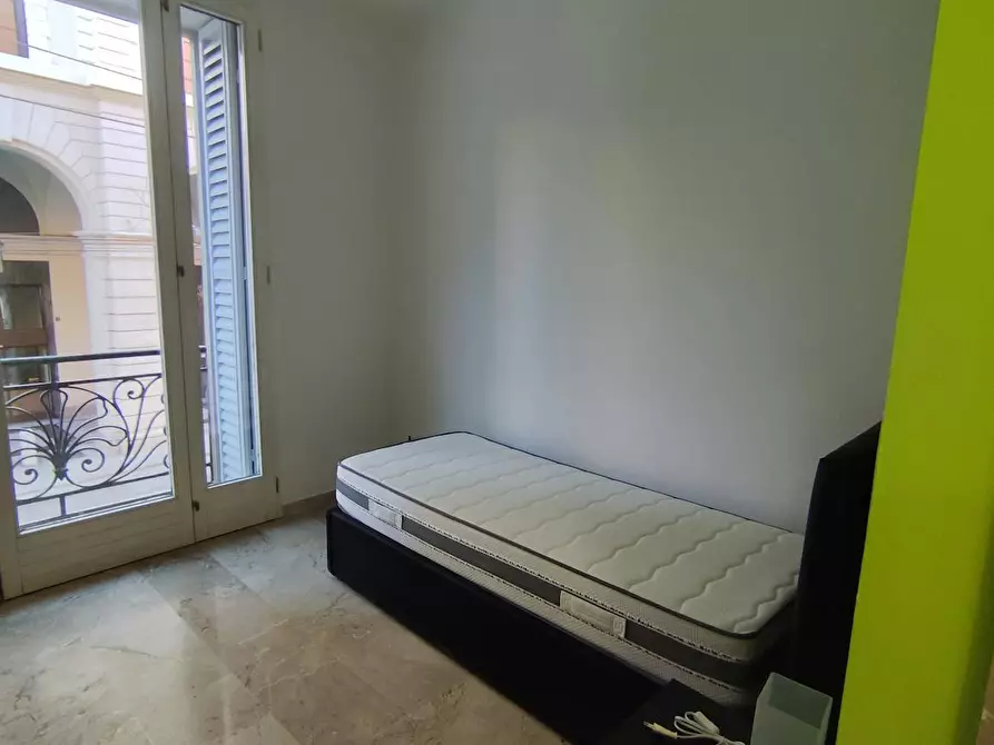 Immagine 6 di Camera in affitto  in Via Ugo Bassi a Bologna