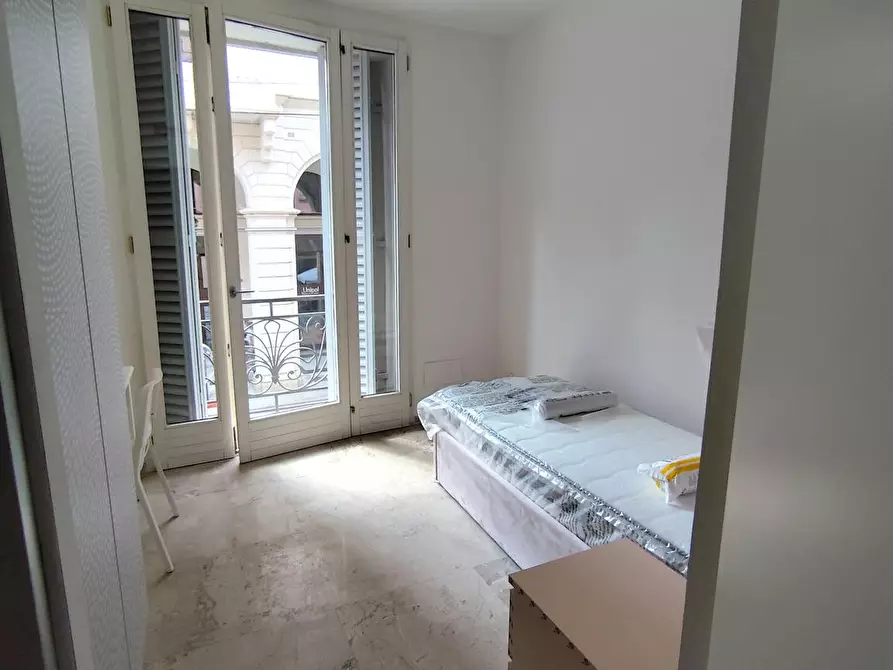 Immagine 1 di Camera in affitto  in Via Ugo Bassi a Bologna