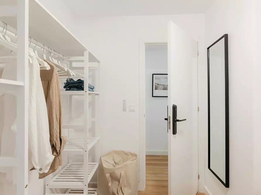 Immagine 2 di Camera in affitto  in Avinguda del Primat Reig a Valencia