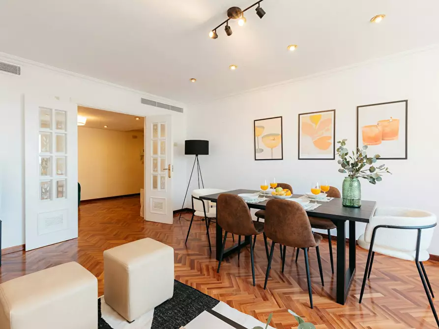 Immagine 10 di Camera in affitto  in Plaça del Mestre Ripoll a Valencia