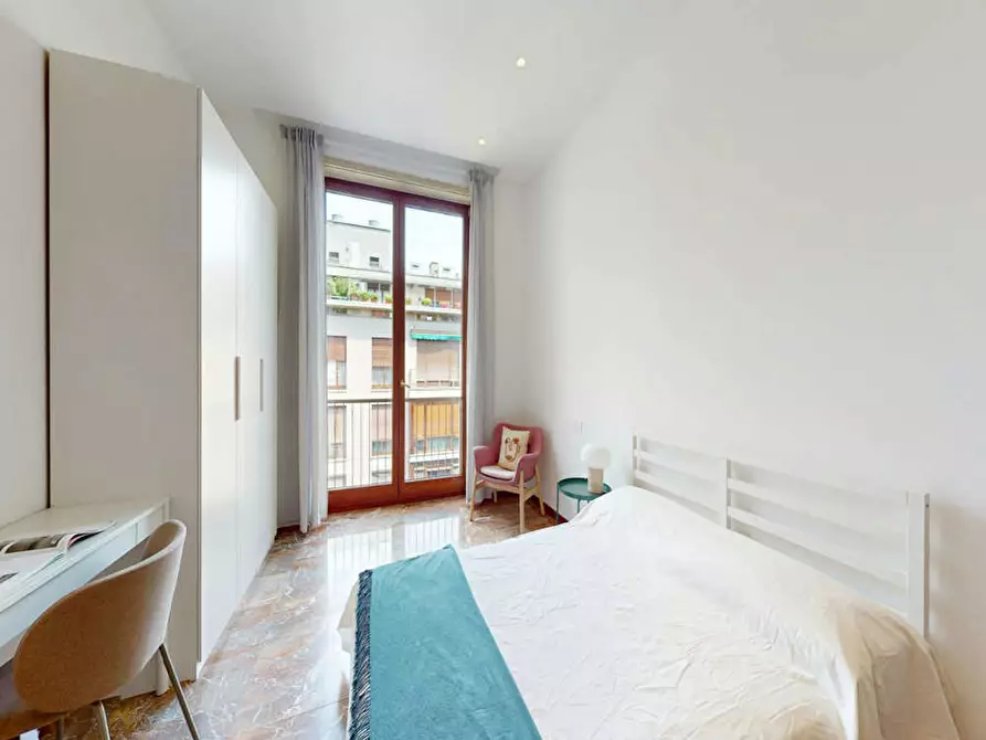 Immagine 3 di Camera in affitto  in Via San Martino a Milano