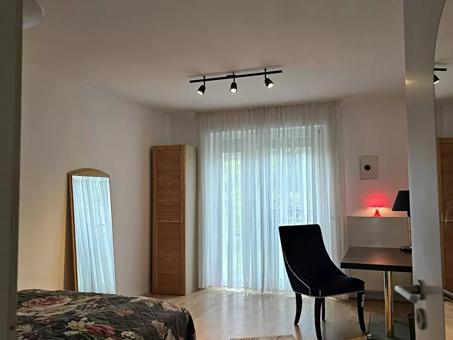 Immagine 9 di Appartamento in affitto  in Kantstraße a Berlin