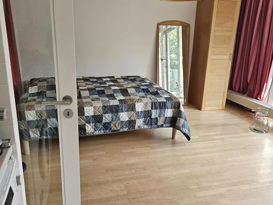 Immagine 3 di Appartamento in affitto  in Kantstraße a Berlin