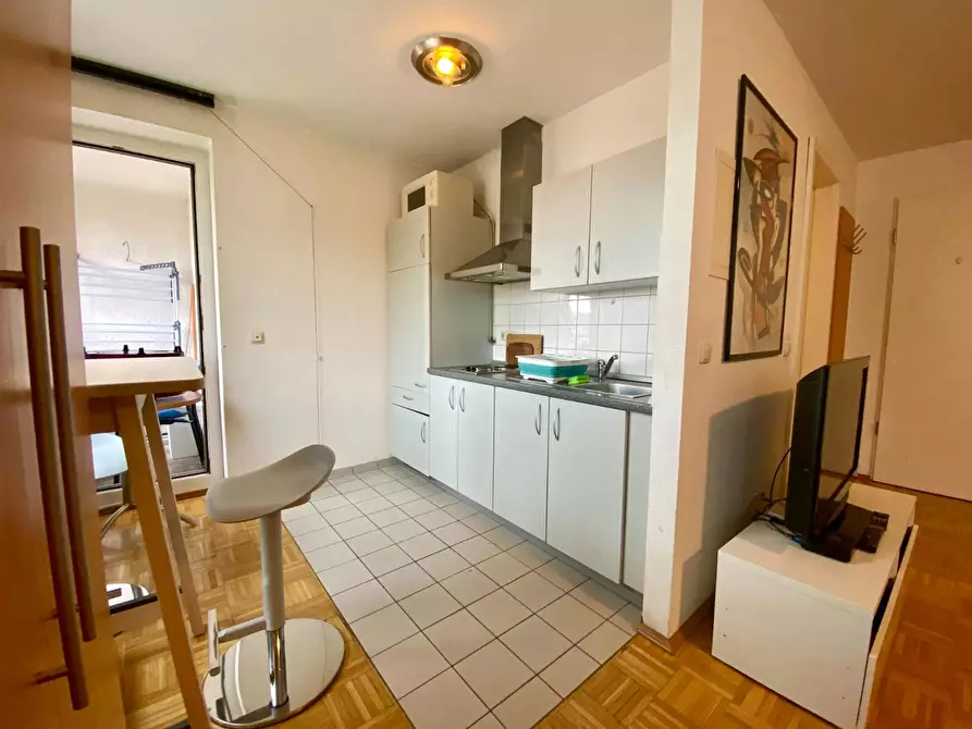 Immagine 6 di Appartamento in affitto  in Böckingstraße a Köln
