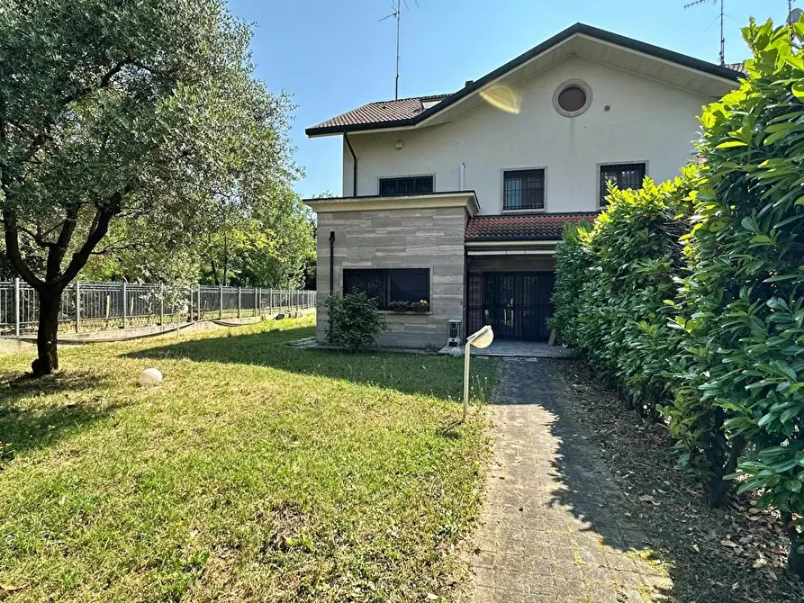 casa indipendente in affitto a Segrate