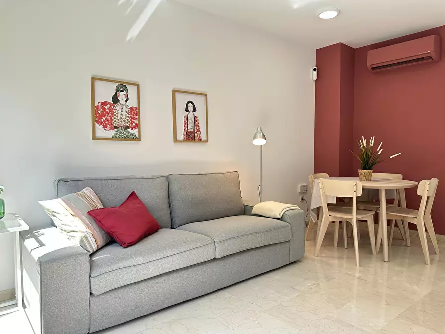 Immagine 4 di Appartamento in affitto  in Paseo de las Delicias a Madrid