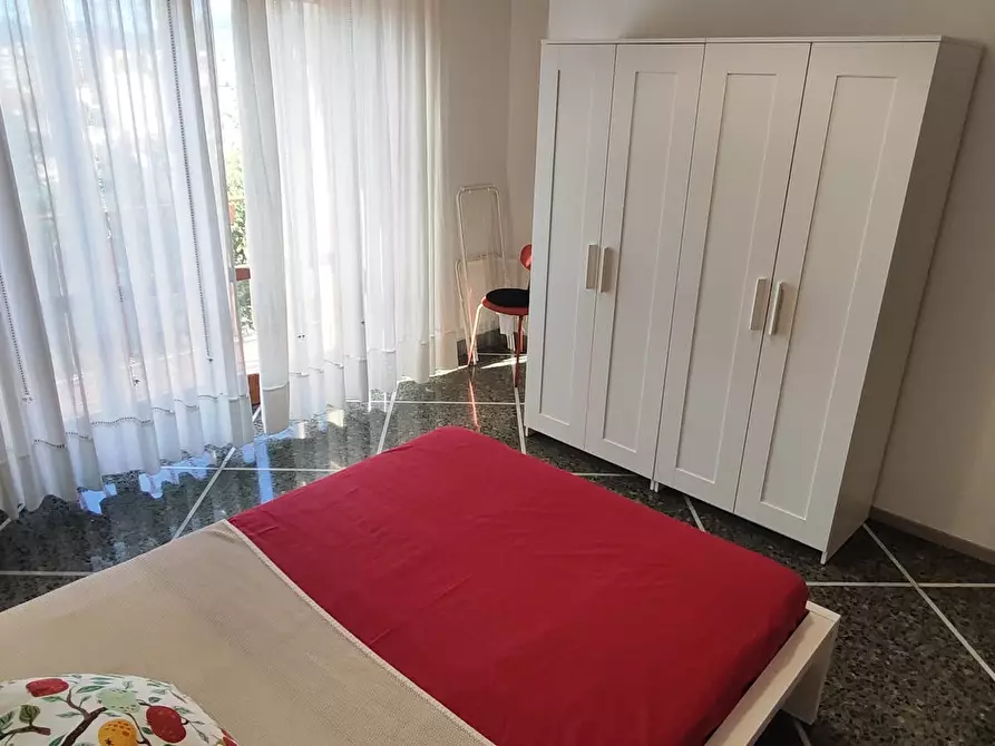 Immagine 3 di Camera in affitto  in Viale Fratelli Rosselli a Firenze