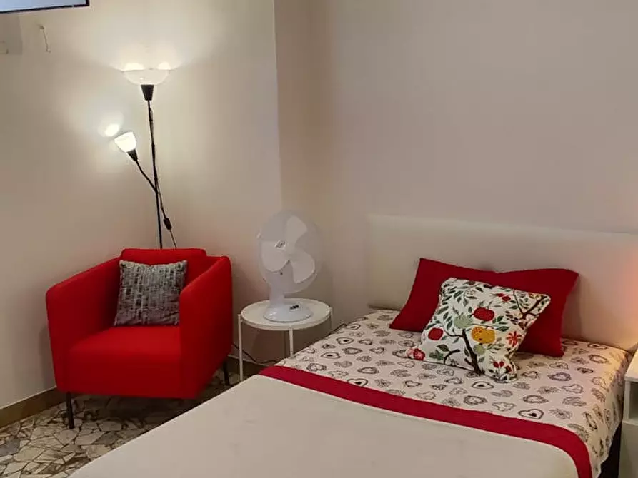 Immagine 4 di Camera in affitto  in Viale Fratelli Rosselli a Firenze