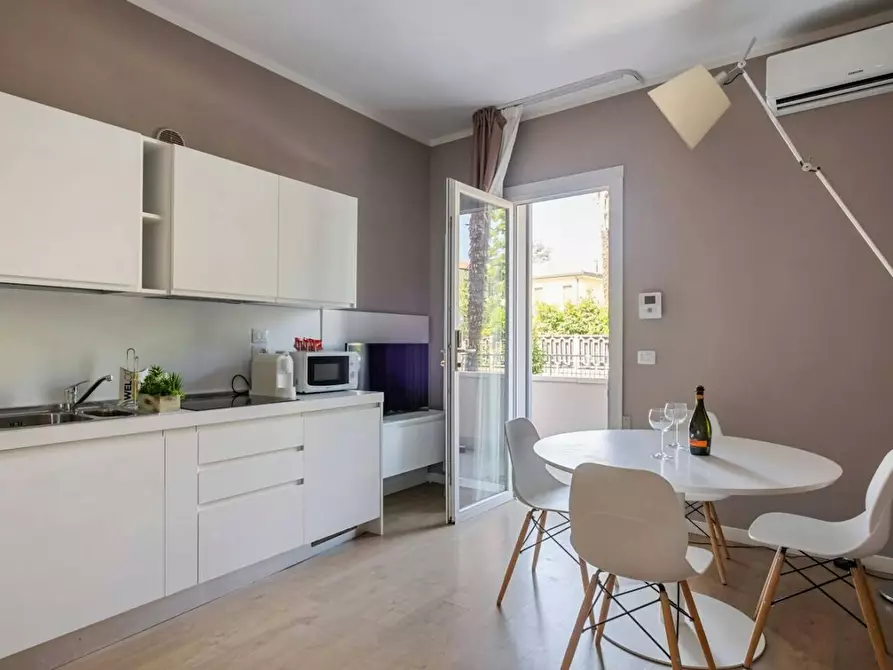 Immagine 1 di Appartamento in affitto  in Via Monte Solarolo a Padova