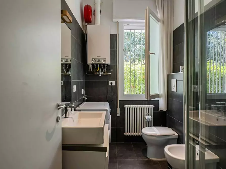 Immagine 9 di Appartamento in affitto  in Via Monte Solarolo a Padova