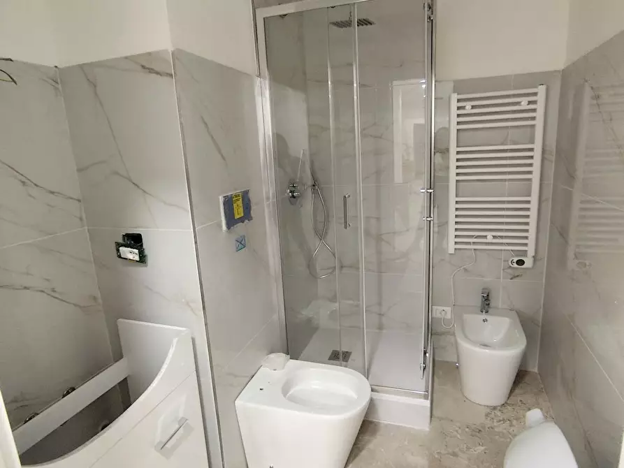 Immagine 10 di Camera condivisa in affitto  in Via Ugo Bassi a Bologna