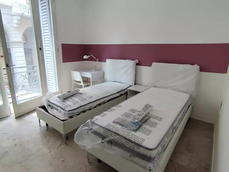 Immagine 1 di Camera condivisa in affitto  in Via Ugo Bassi a Bologna