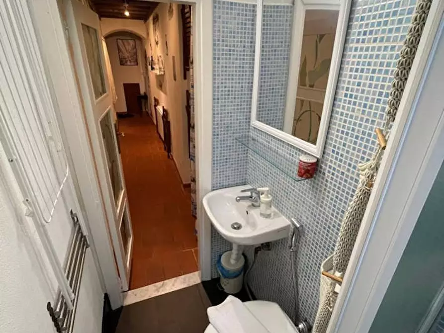 Immagine 9 di Appartamento in affitto  in Via Dell Agnolo a Firenze