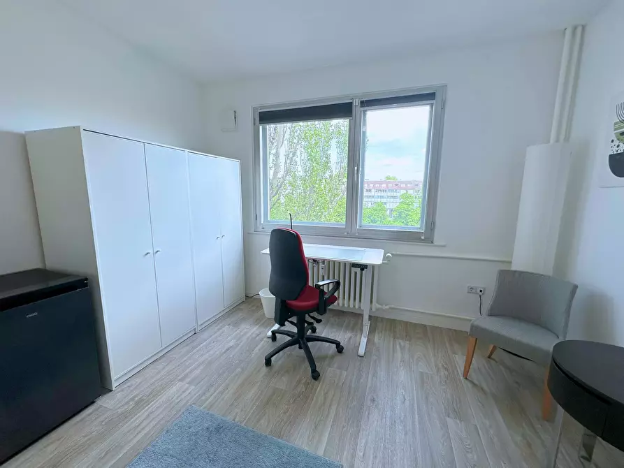 Immagine 4 di Camera in affitto  in Friedrichsruher Straße a Berlin