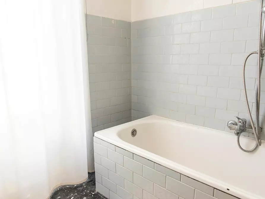 Immagine 6 di Camera in affitto  in Via Prenestina a Roma