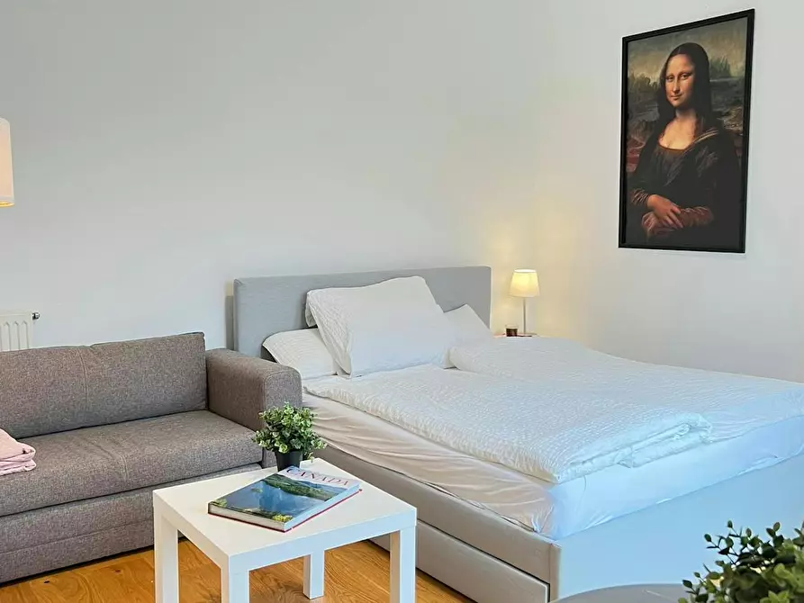 Immagine 2 di Appartamento in affitto  in Keithstraße a Berlin