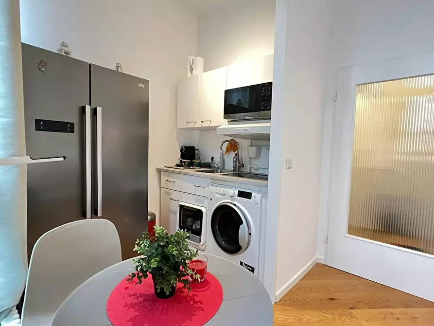 Immagine 6 di Appartamento in affitto  in Keithstraße a Berlin