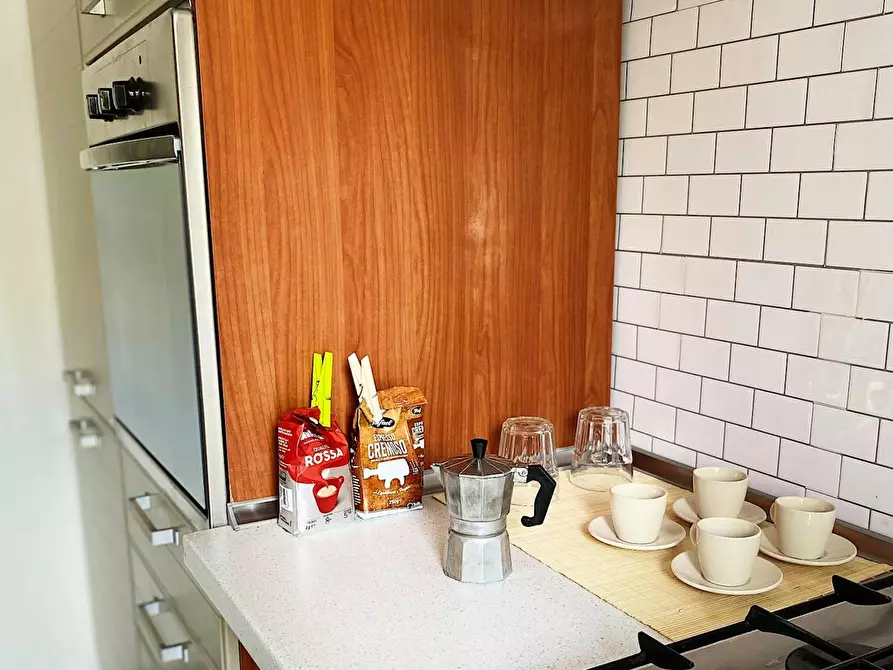 Immagine 10 di Camera in affitto  in Via di Casal Bertone a Roma