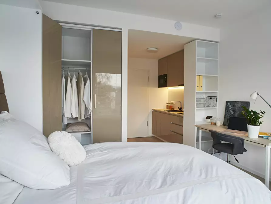 Immagine 1 di Appartamento in affitto  in Heddernheimer Landstraße a Frankfurt am Main