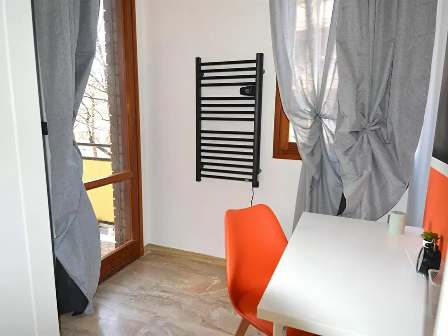 Immagine 4 di Camera in affitto  in Via Arsenio Crespellani a Modena