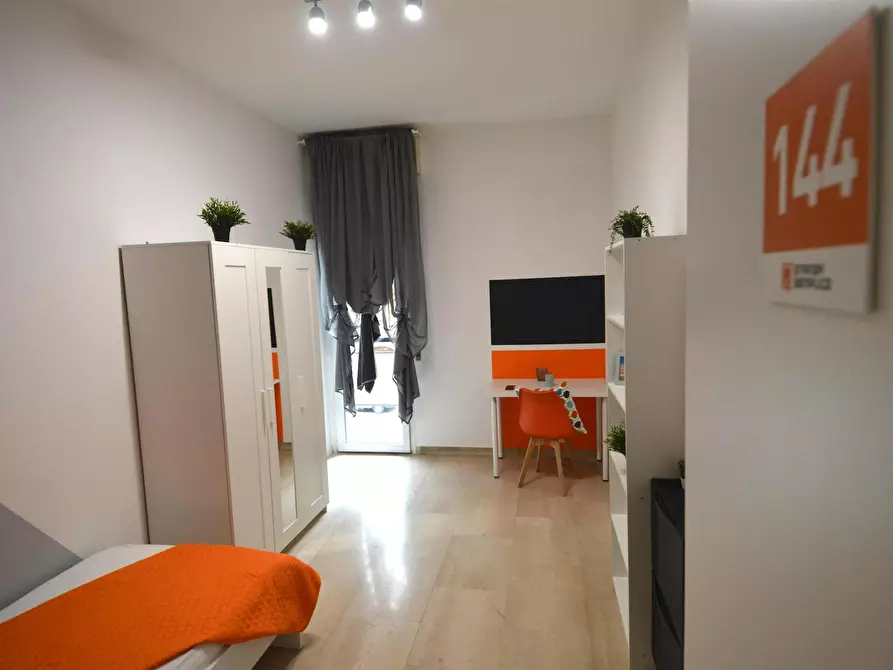 Immagine 2 di Camera in affitto  in Viale Gaetano Storchi a Modena