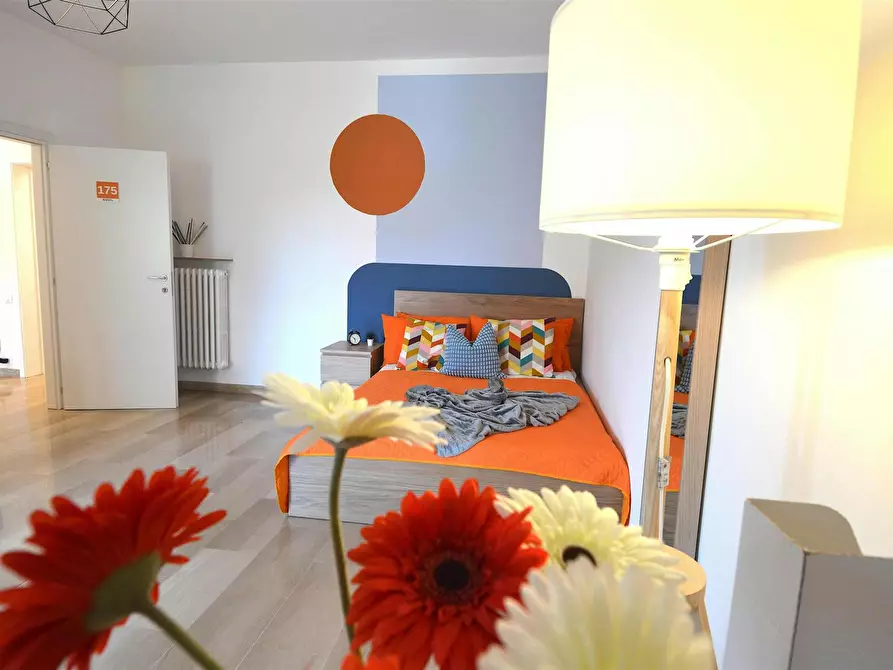 Immagine 1 di Camera in affitto  in Via Duccio da Boninsegna a Modena