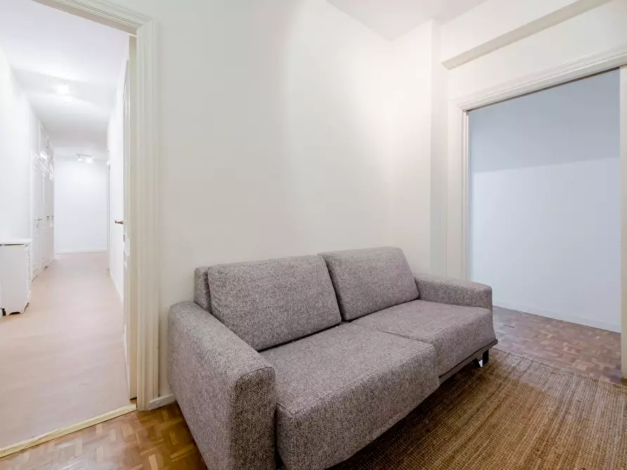 Immagine 8 di Camera in affitto  in Calle de Raimundo Fernández Villaverde a Madrid