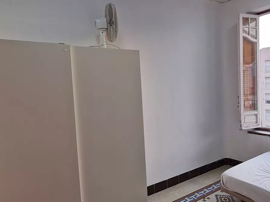 Immagine 2 di Camera in affitto  in Calle Segura a Alicante/Alacant