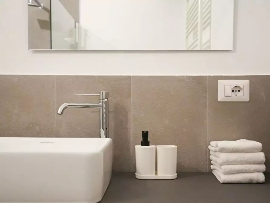 Immagine 10 di Appartamento in affitto  in Corso Giulio Cesare a Torino