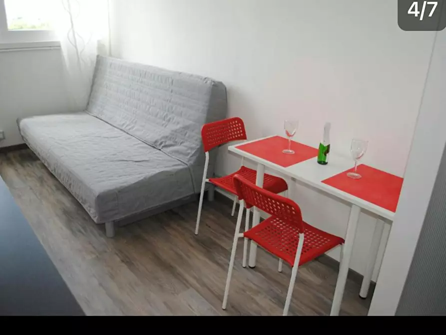 Immagine 3 di Appartamento in affitto  in Viale Principe Amedeo a Rimini