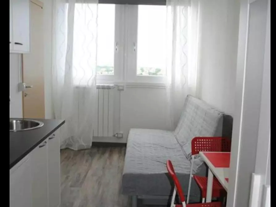 Immagine 1 di Appartamento in affitto  in Viale Principe Amedeo a Rimini