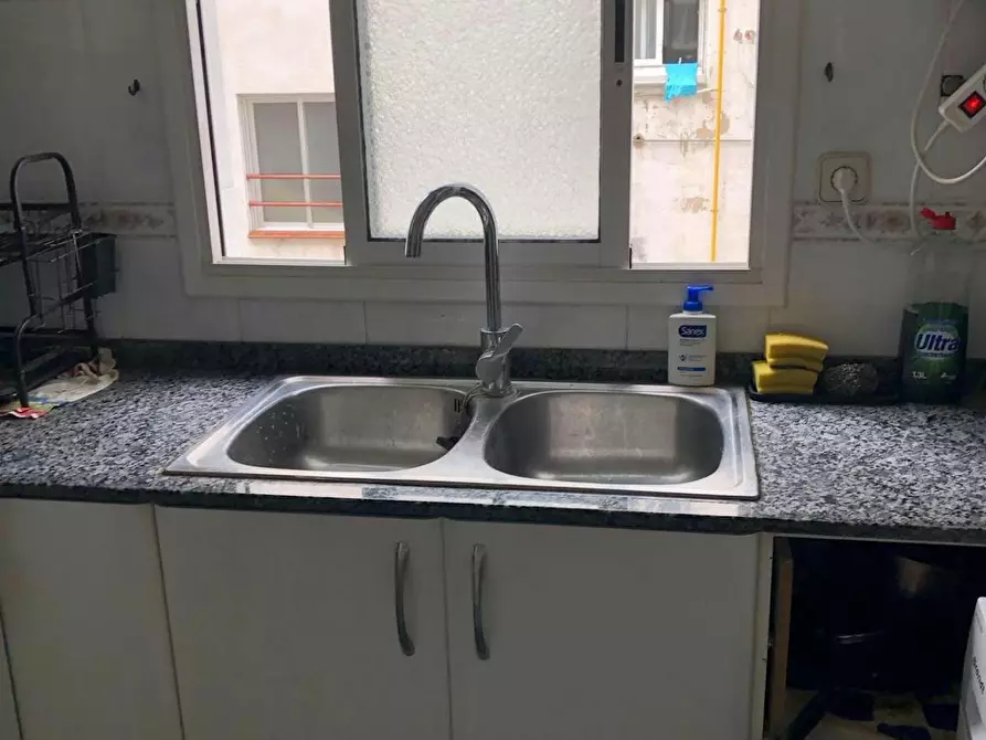 Immagine 8 di Camera in affitto  in Carrer de Bilbao a Barcelona